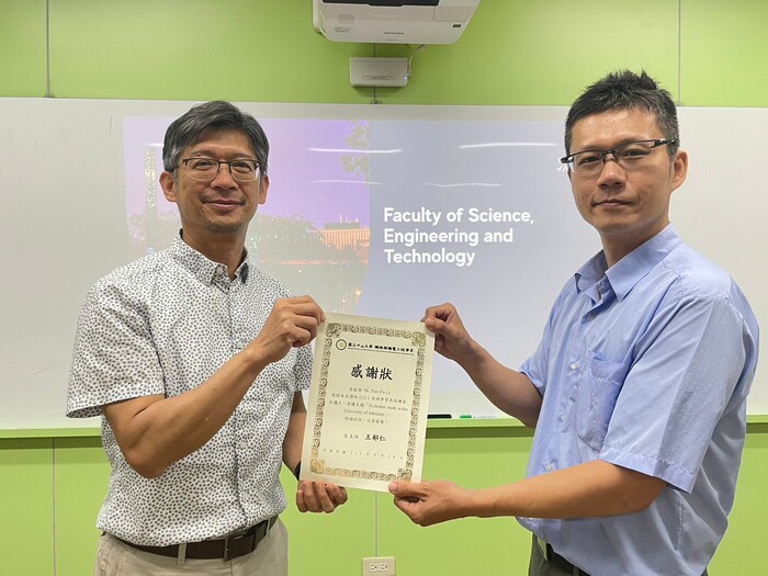 [活動成果照片] 112-1機電系英語角落-To further study at the University of Adelaide圖片