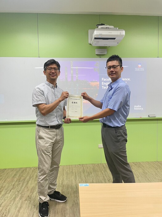 [活動成果照片] 112-1機電系英語角落-To further study at the University of Adelaide圖片