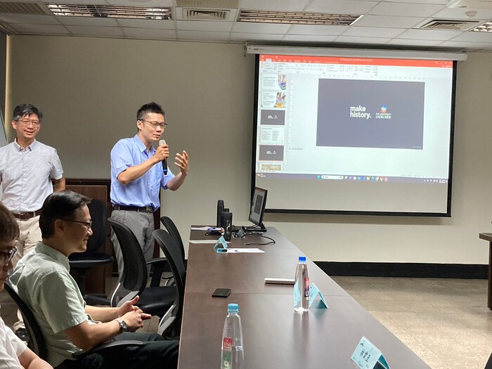 [活動成果照片] 112-1機電系英語角落-To further study at the University of Adelaide圖片