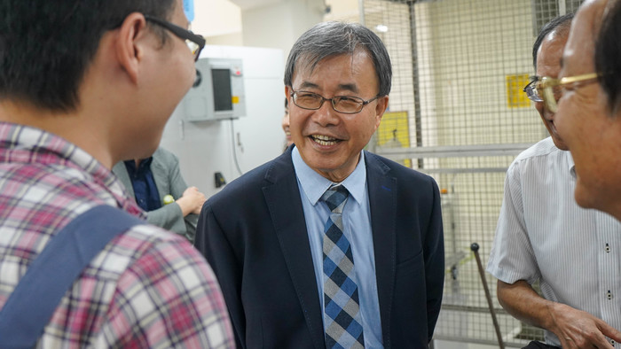 1080930校長參訪機電系與機械實習工廠重新開幕圖片