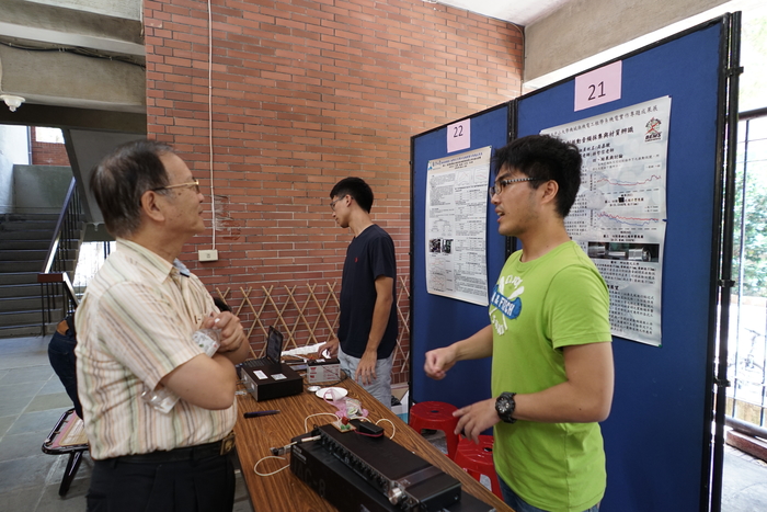 105學年度專題製作成果照片圖片