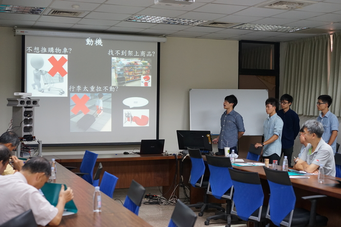 105學年度專題製作成果照片圖片