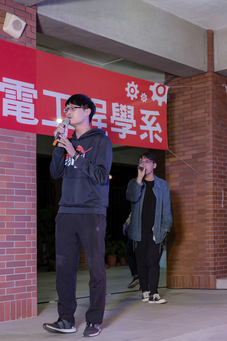 1091216中山機電研究生聖誕晚會圖片