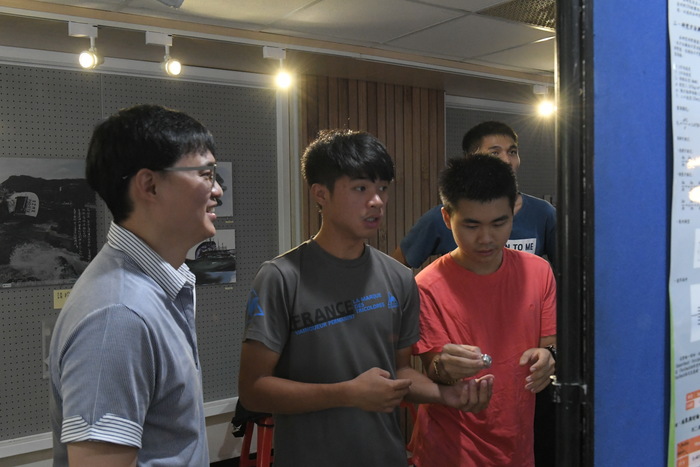 106學年度專題成果展照片圖片